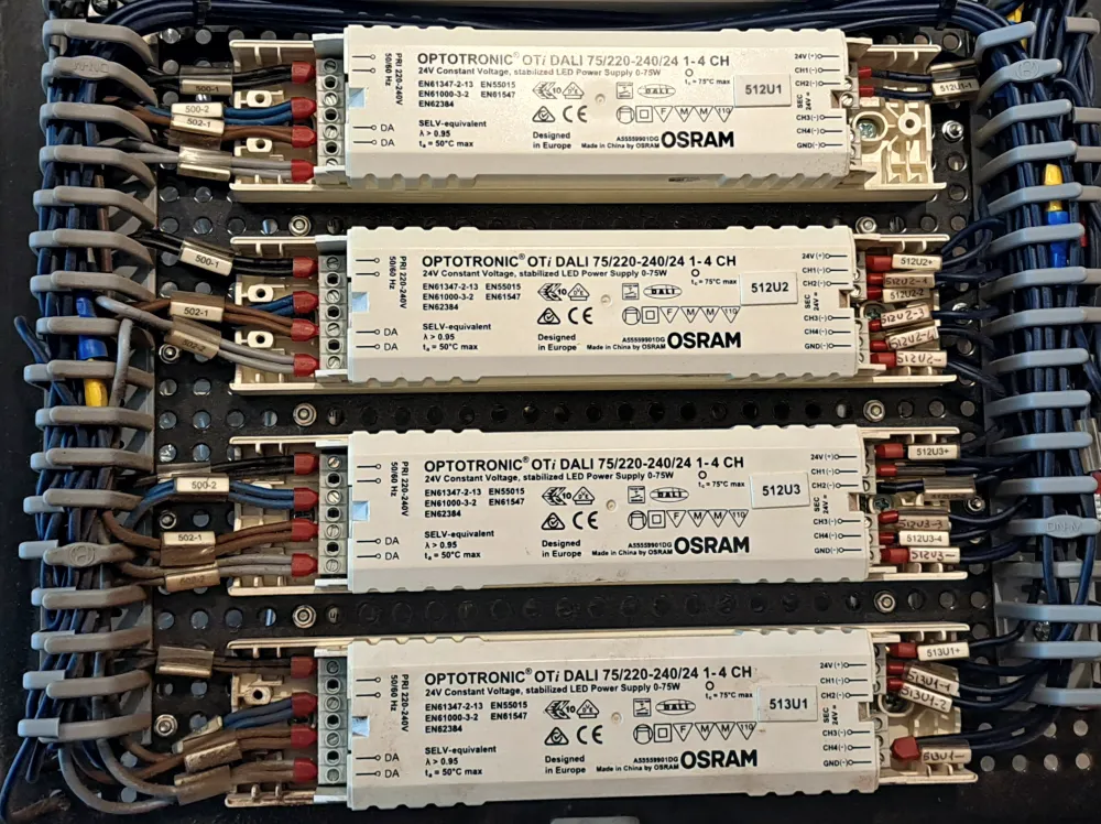 Lighting_Light_Control_1